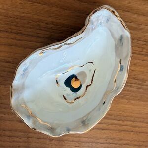 Set of 7- Mud Pie Cream and Gold Oyster Trinket Dish